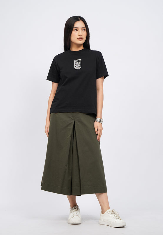 Short Sleeve Embroidered Graphic T-Shirt