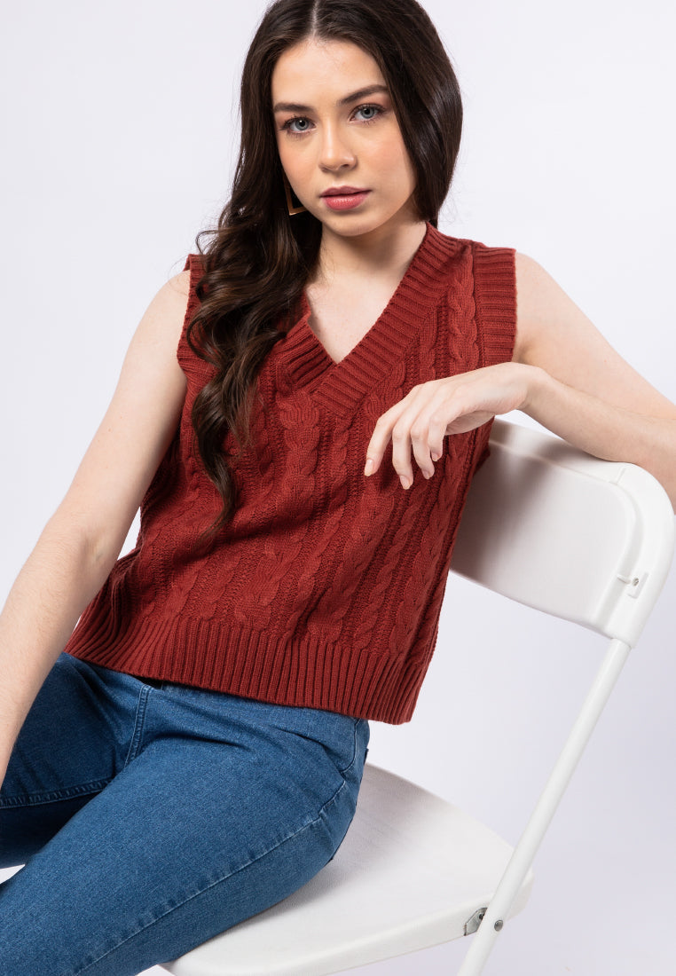 Textured Knit Vest