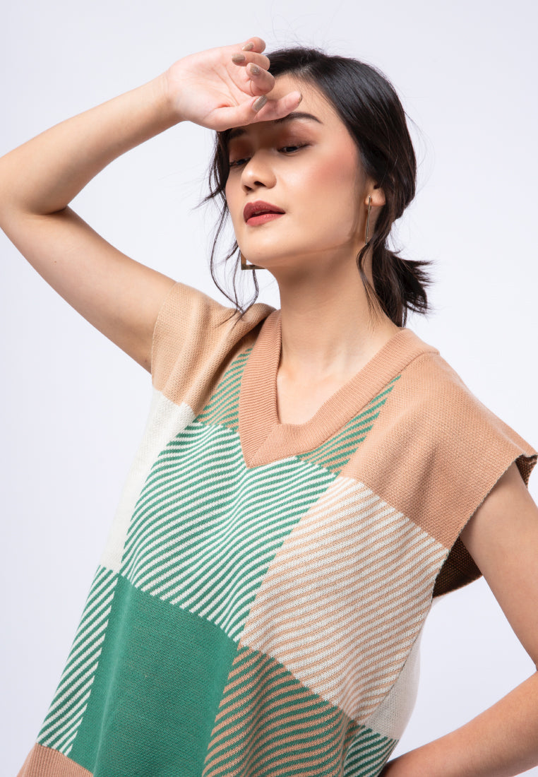 Loose Knit Vest