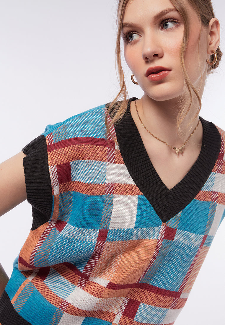Printed V-Neck Boxy Vest