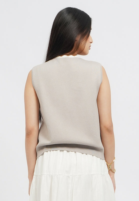 Printed Knit Vest with Front Tie