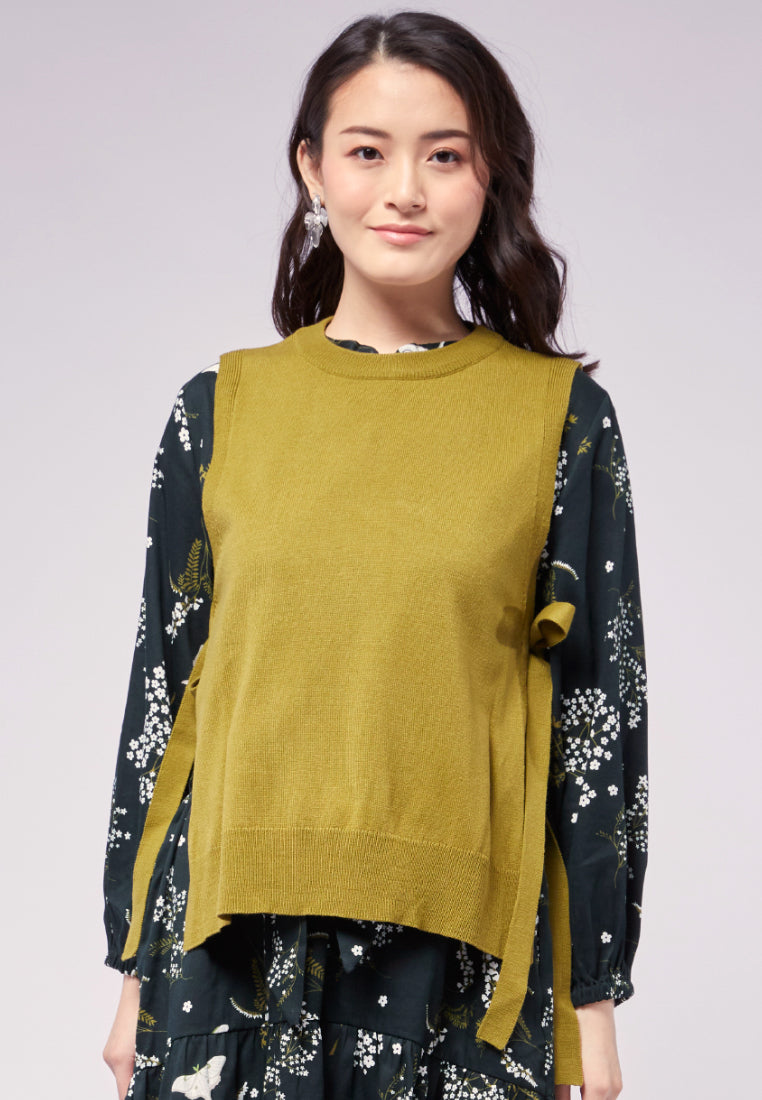 High Neck Vest with Adjustable Side Strap