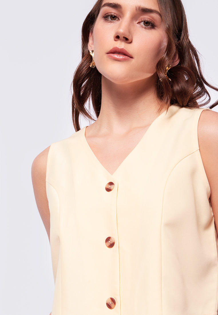 Regular Fit Crop Vest