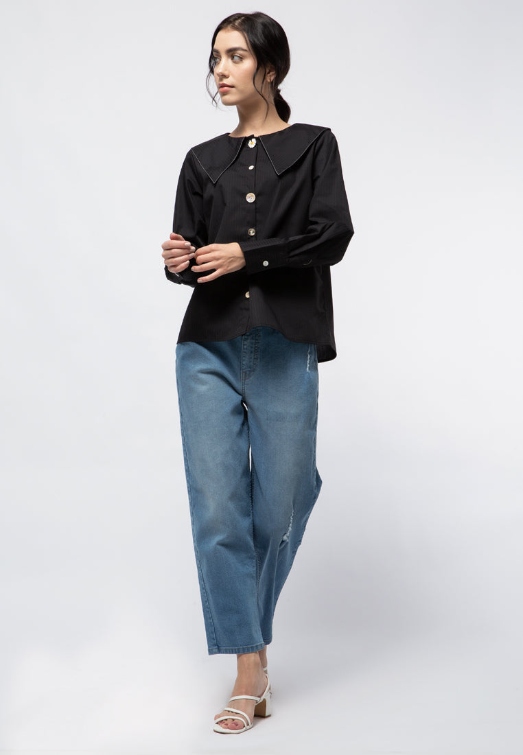 Loose Blouse with Long Collar