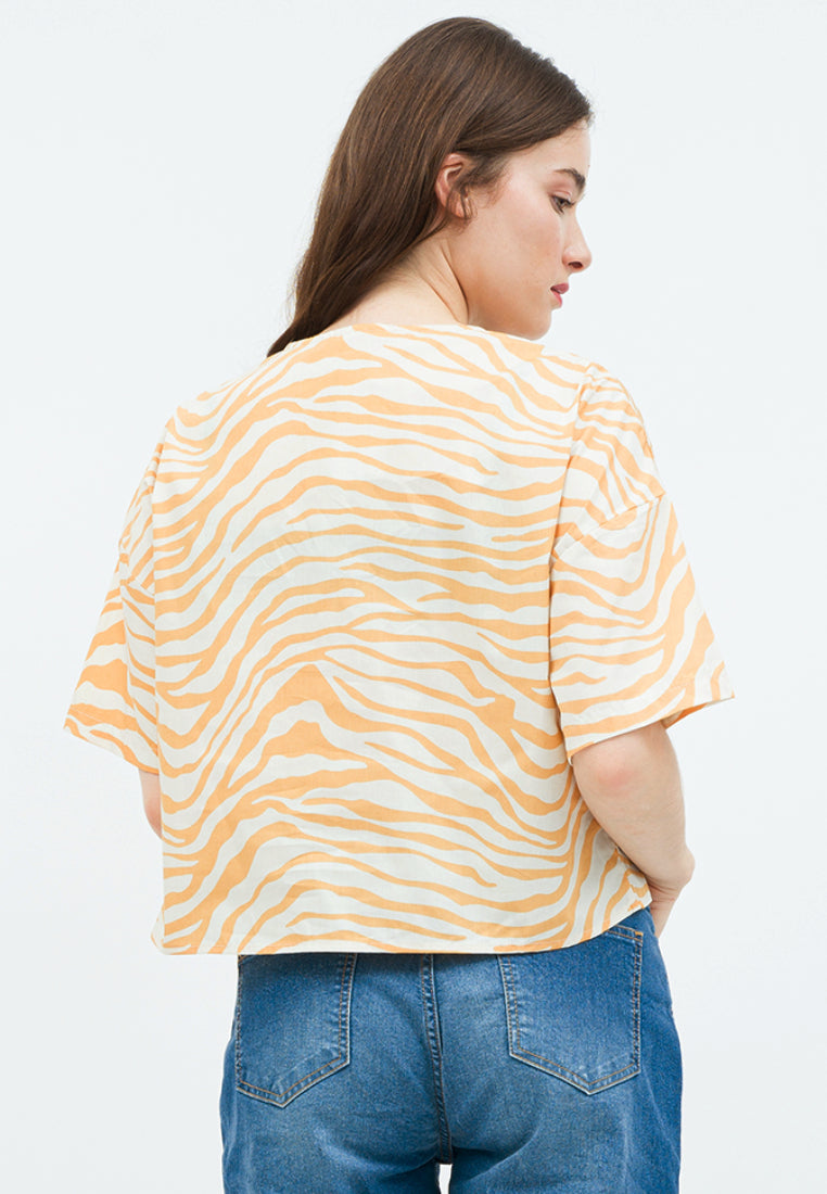 Printed V-neck Crop Blouse