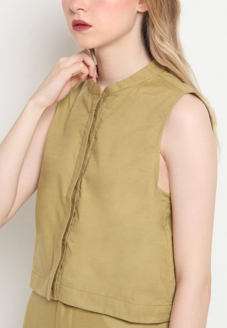 Mandarin Collar Sleeveless Blouse
