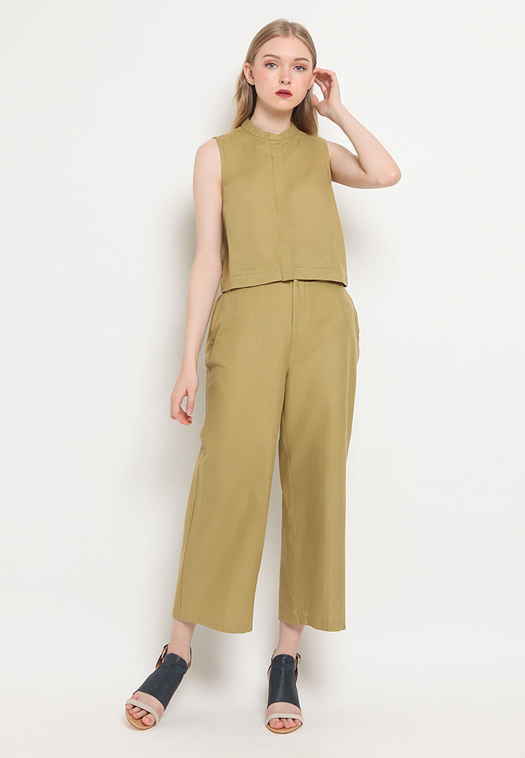Mandarin Collar Sleeveless Blouse