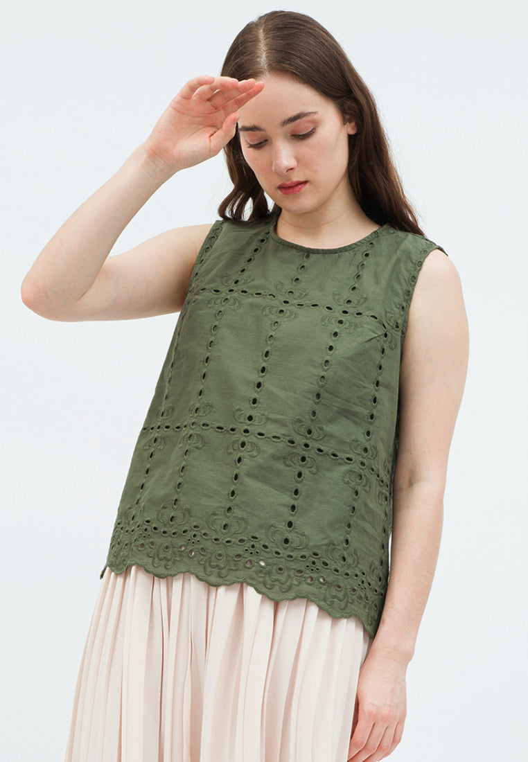 Patterned Sleeveless Top