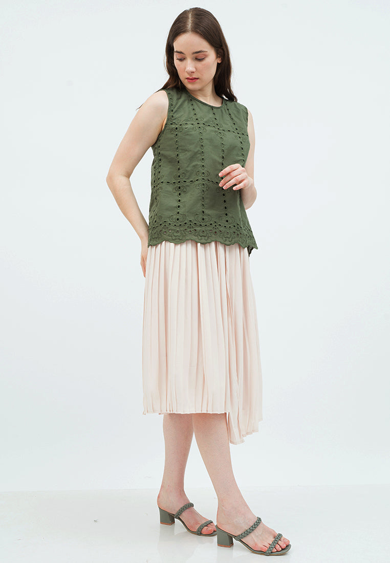 Patterned Sleeveless Top