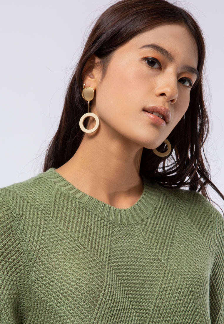 Loose Sweater with Weave Texture