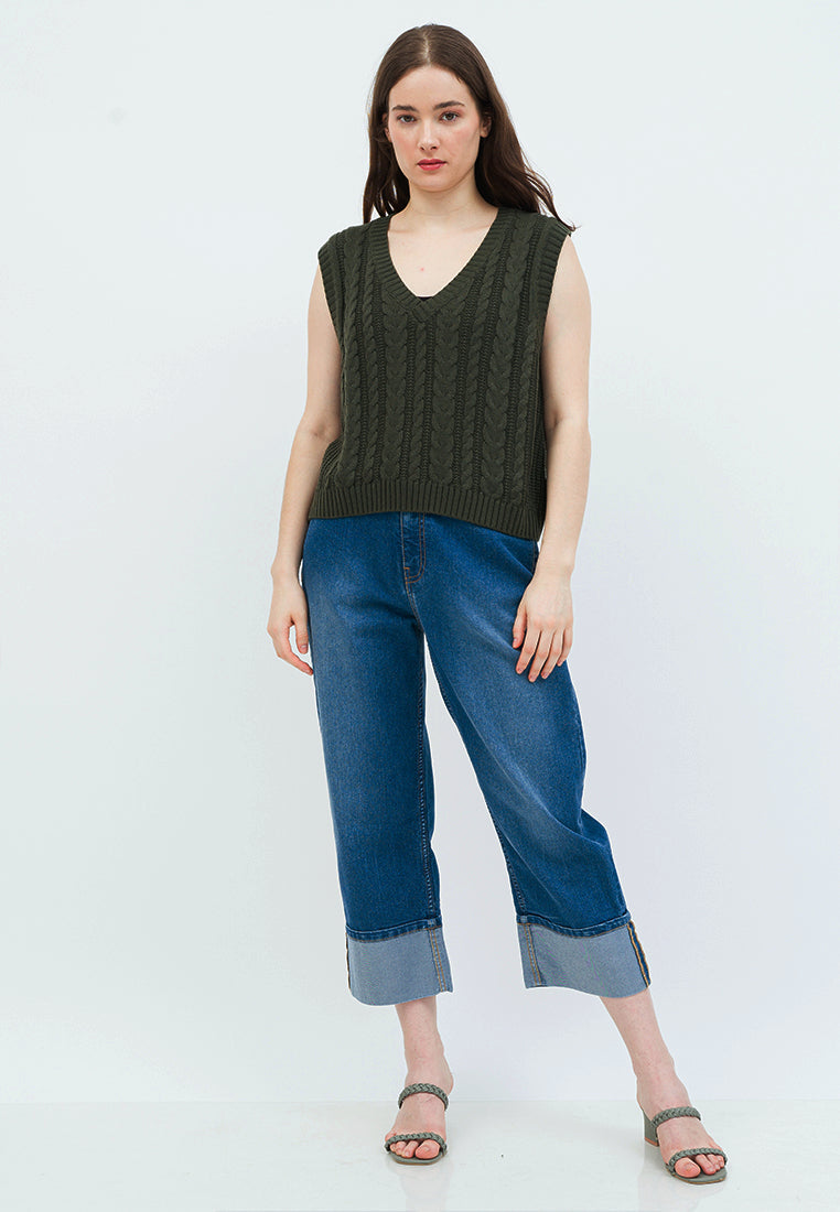 Cable Knit Crop Vest