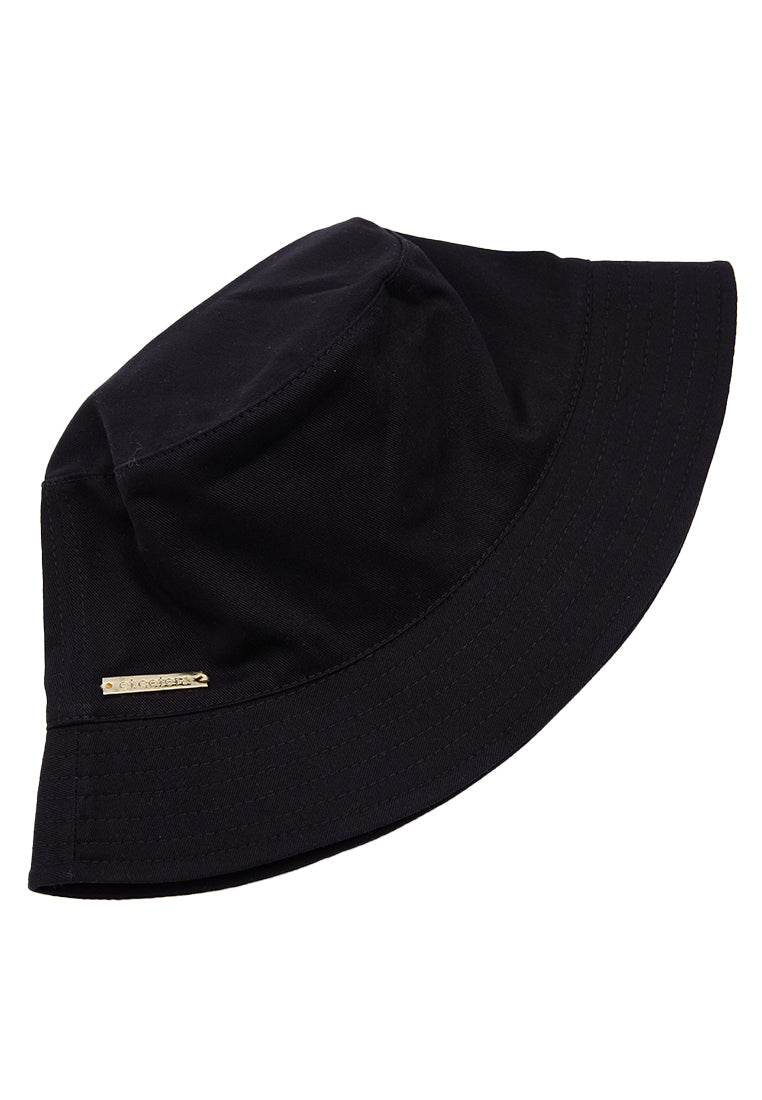 Plain Bucket Hat with Metal Logo
