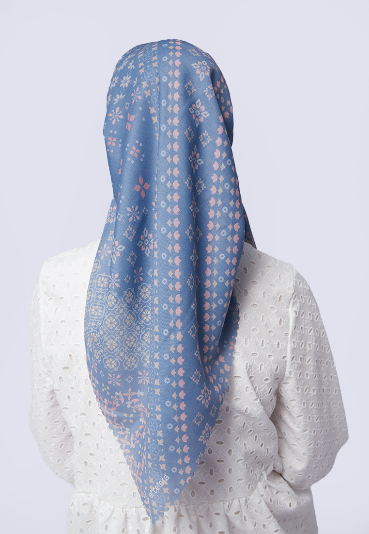 Geometric Printed Scarf