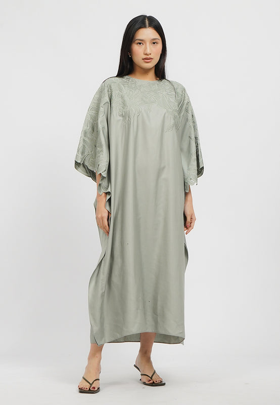 Embroidered Flowy Gamis