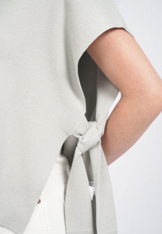 Oversized Side Tie Knit Vest