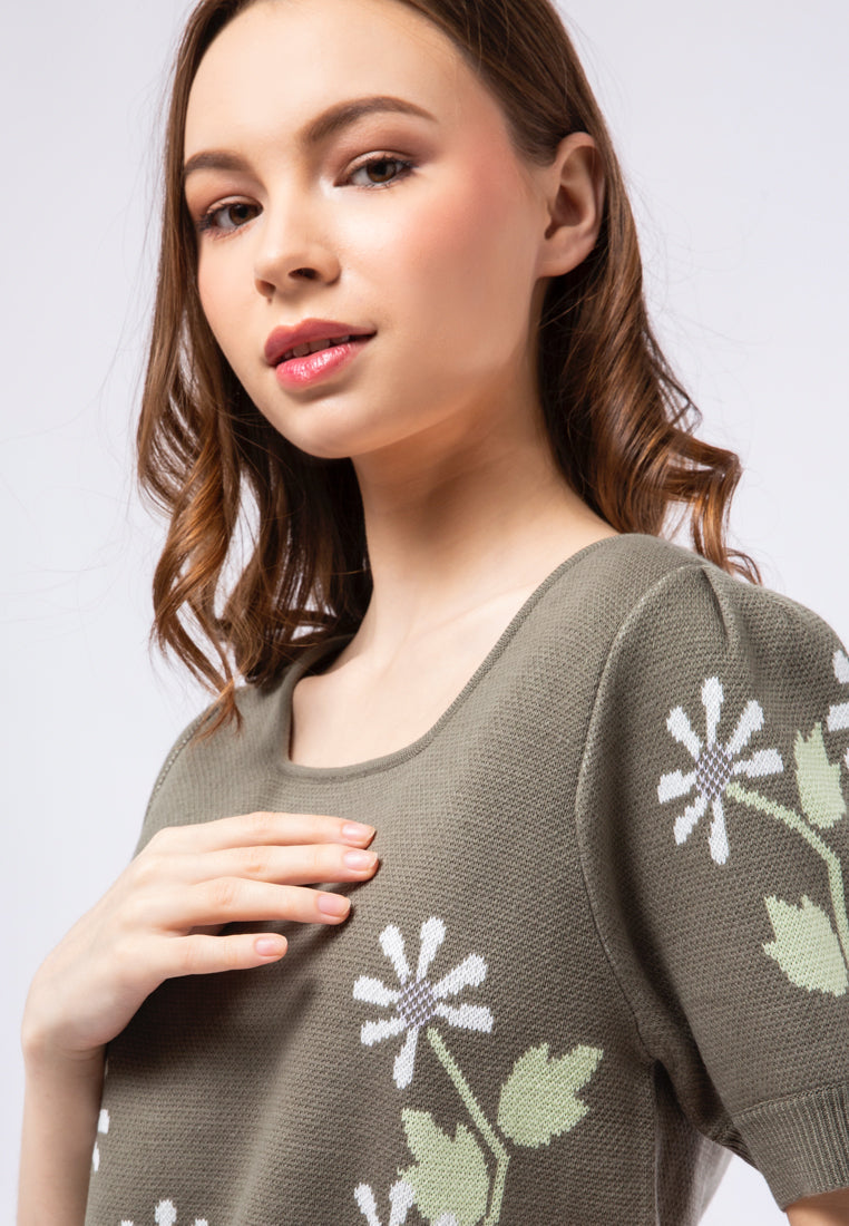 Short Sleeve Knit Top
