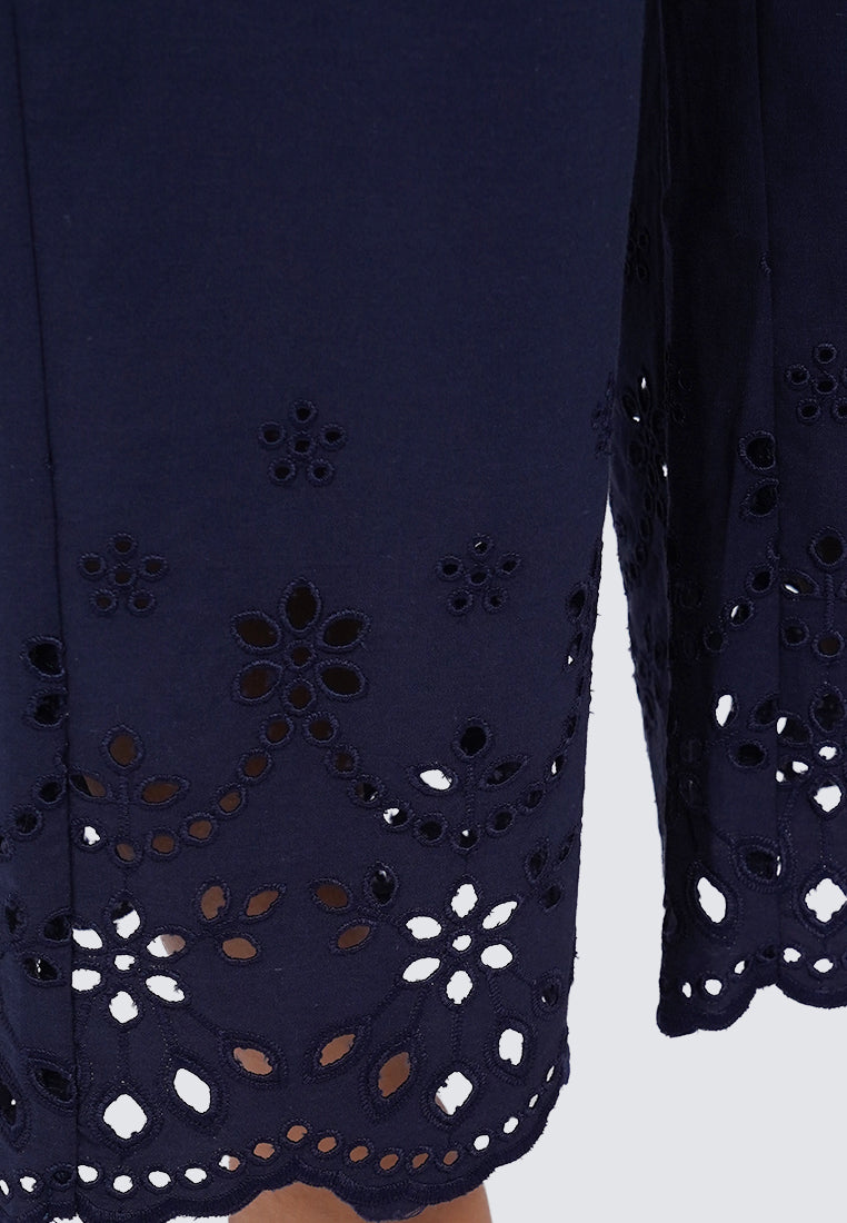 Loose Eyelet Long Pants