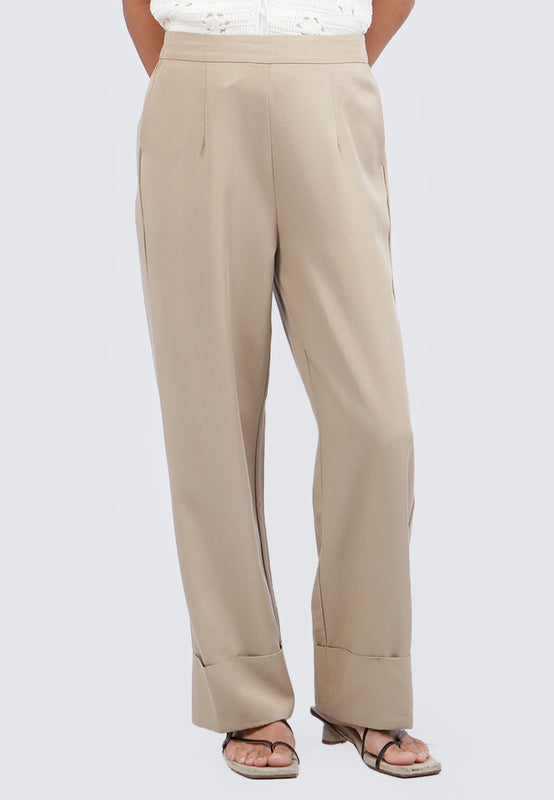 Roll Up Loose Pants