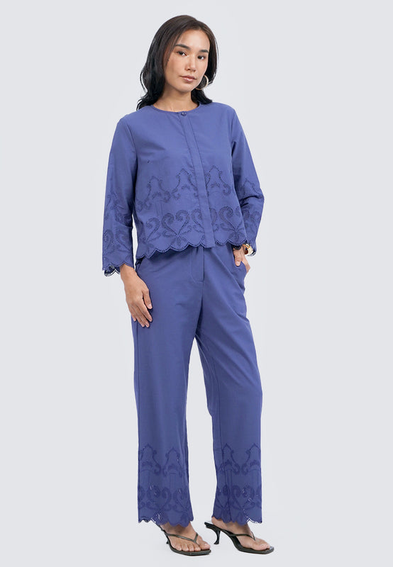 Scalloped Hem Long Sleeve Blouse