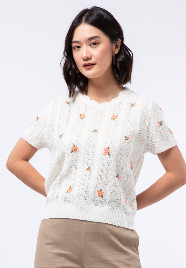Knit Top with Scallop Neck