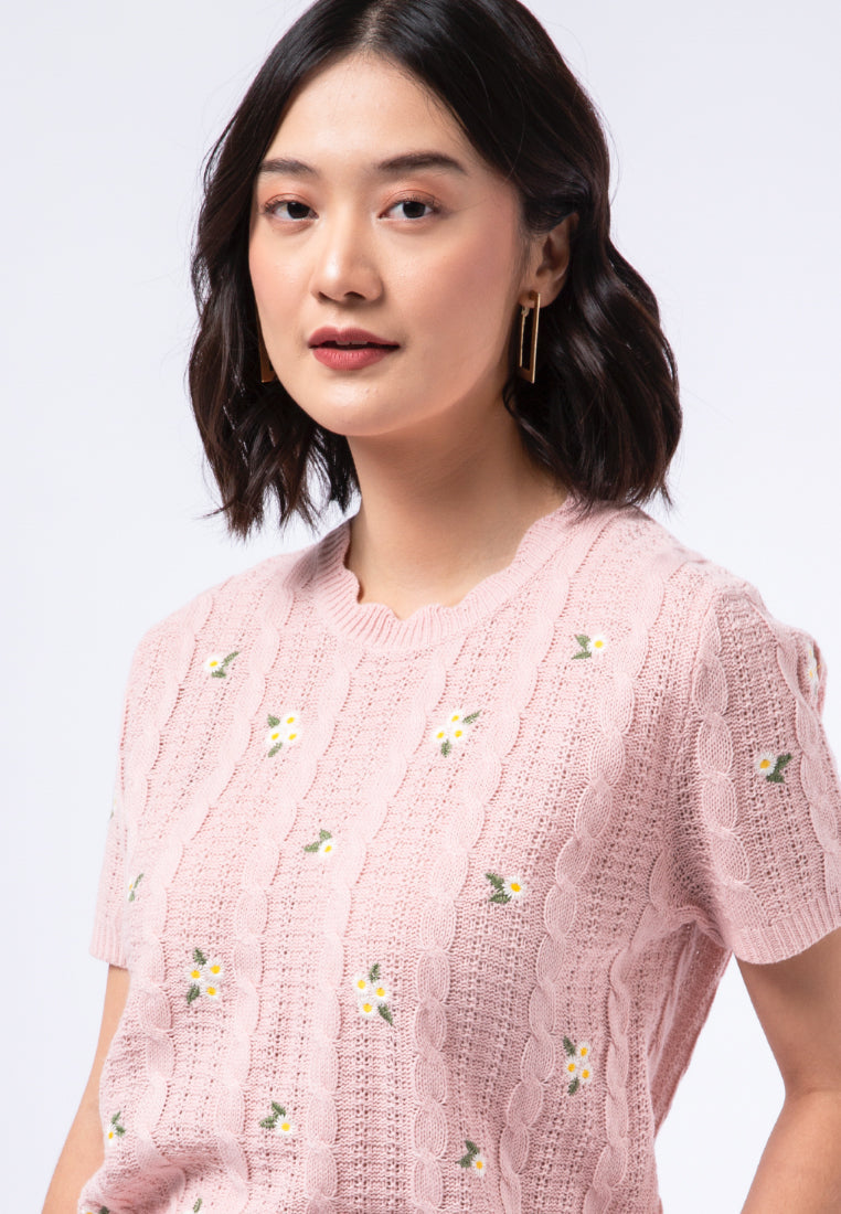 Knit Top with Scallop Neck
