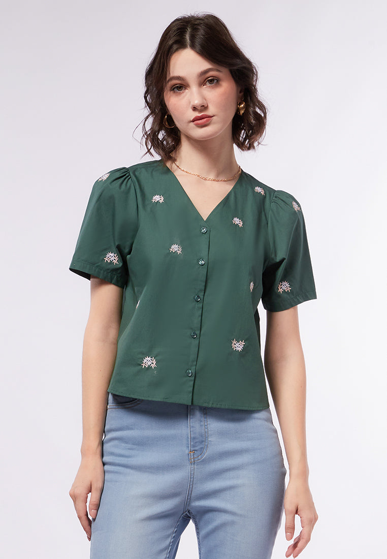 Embroidered Short Sleeve Blouse
