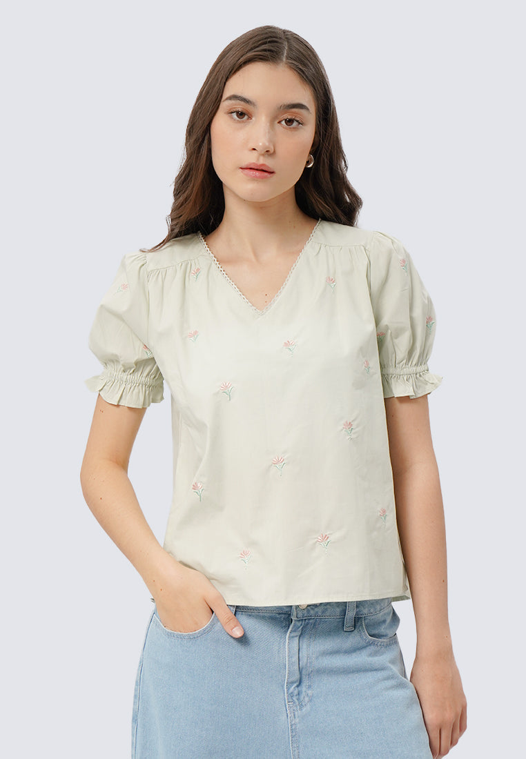 Embroidered Puff Sleeve Blouse