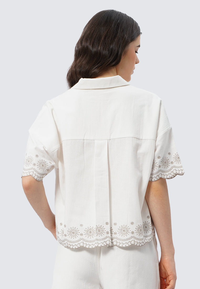 Embroidered Short Sleeve Blouse