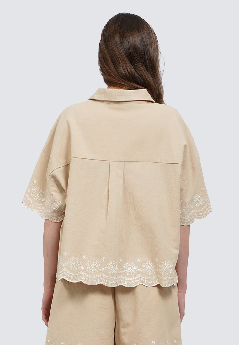 Contrast Embroidery Blouse