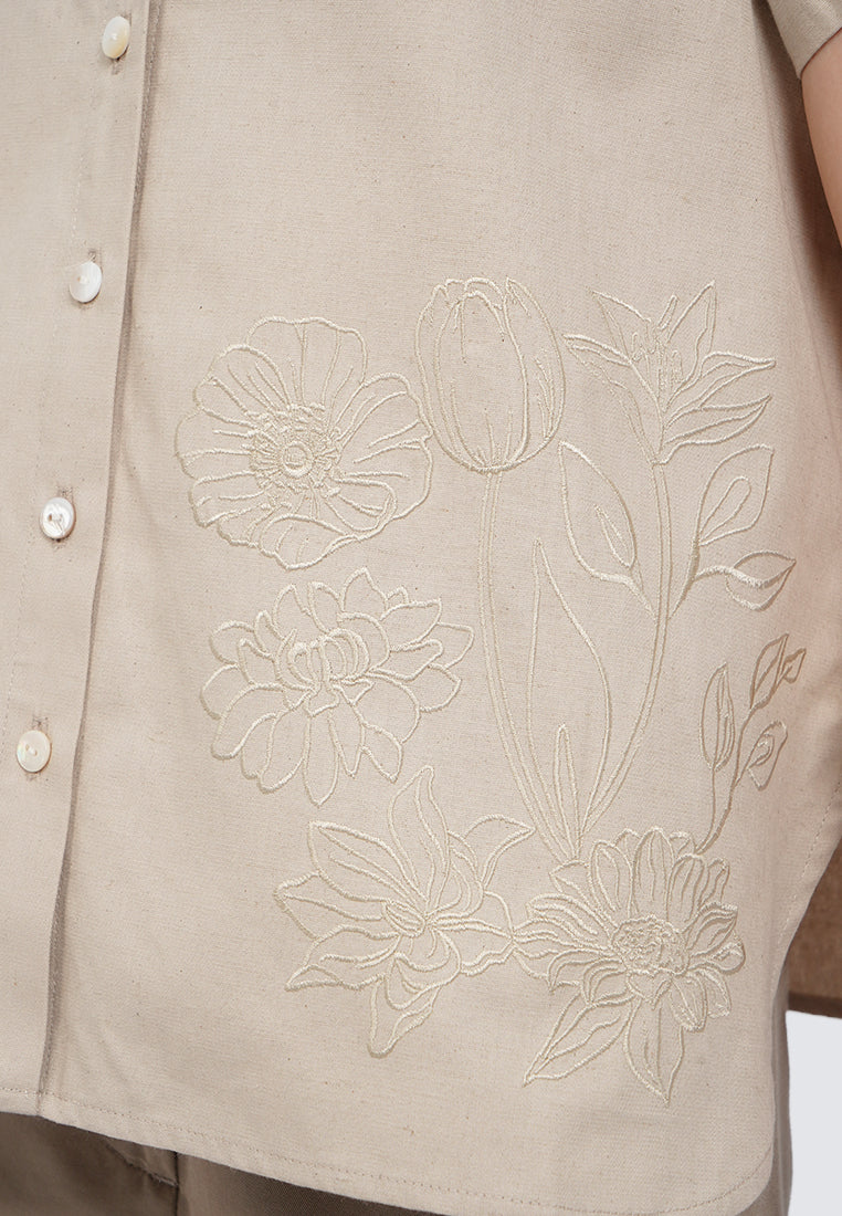 Embroidered Short Sleeve Blouse