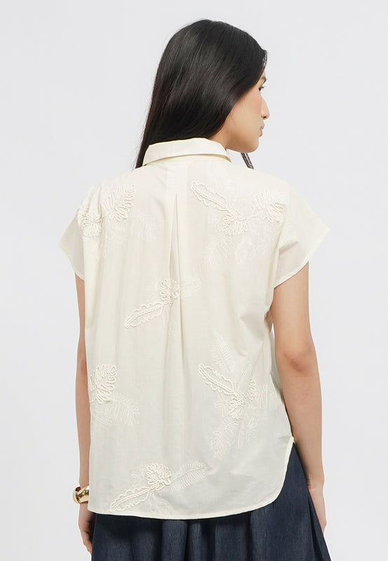 Embroidered Short Sleeve Blouse