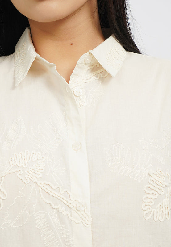 Embroidered Short Sleeve Blouse