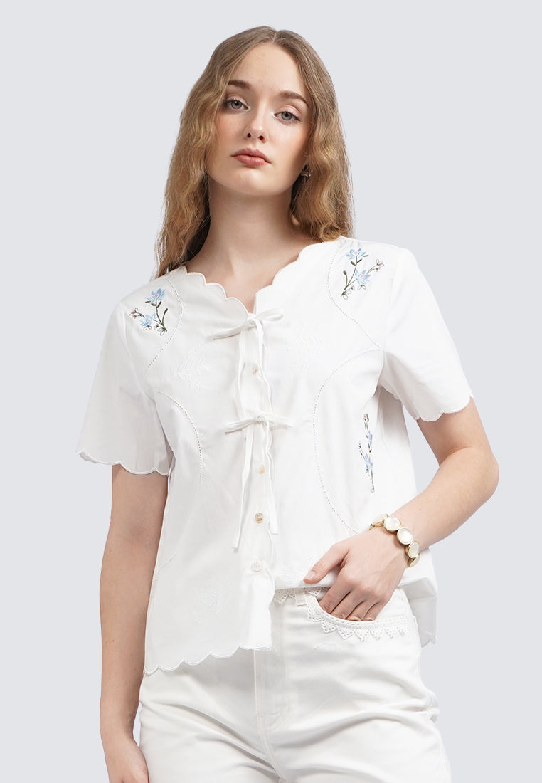 Embroidered Short Sleeve Blouse