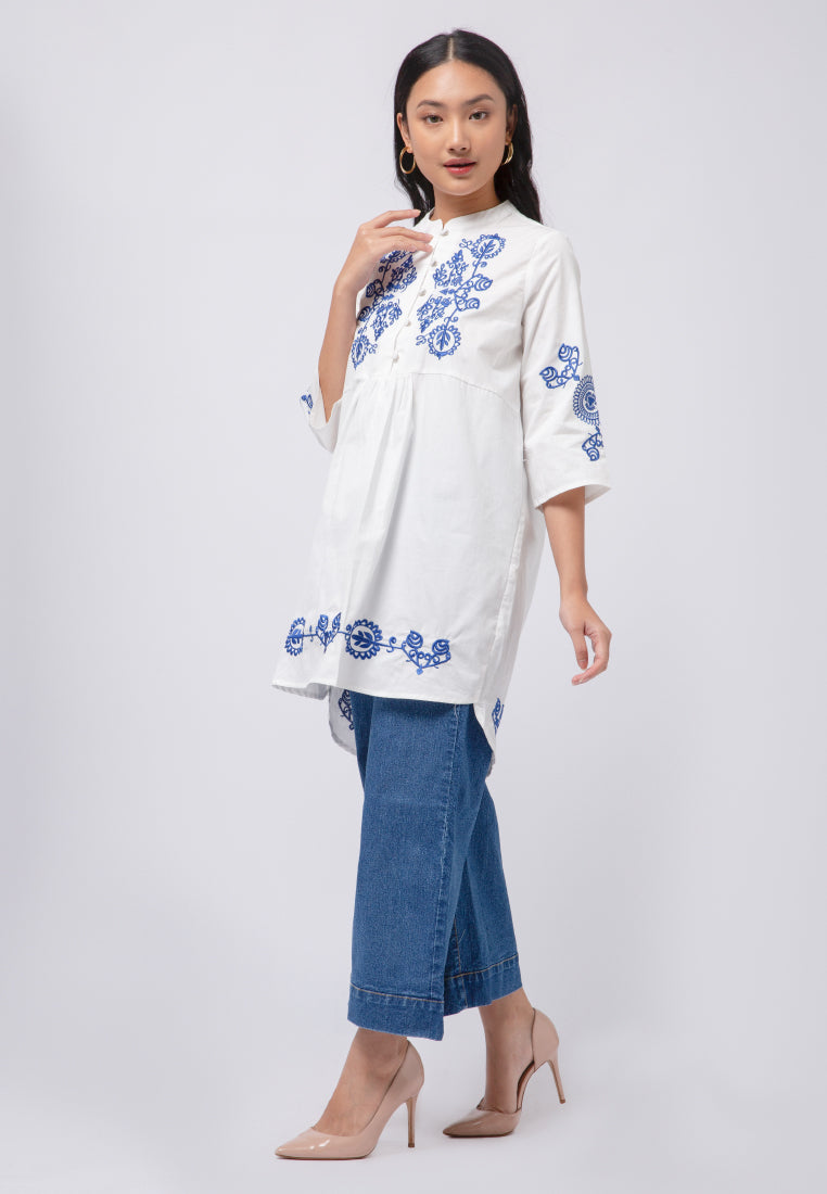 3/4 Sleeves Tunic with Embroidery