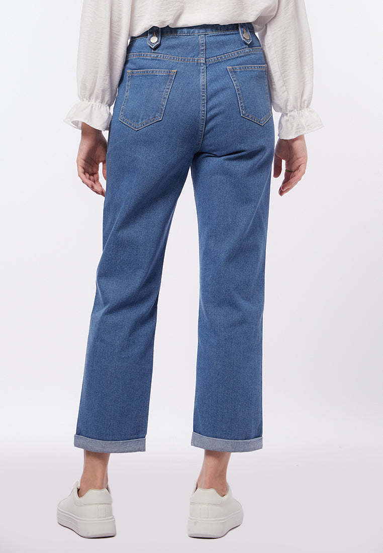 Tapered Fit Denim with Pocket Details