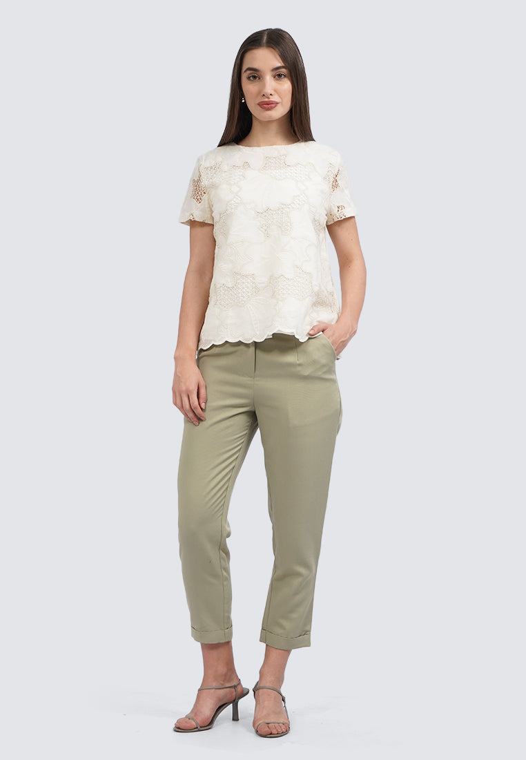 Rolled Up Hem Capri Pants