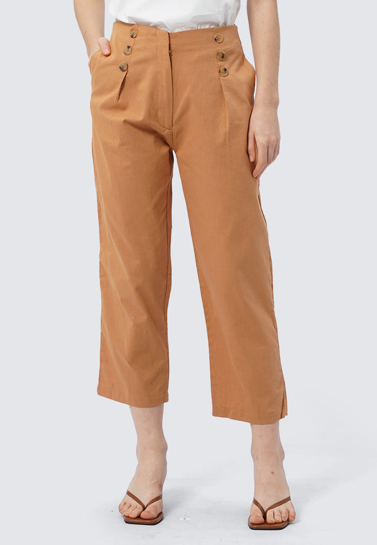 Tapered Pants with Horn Button
