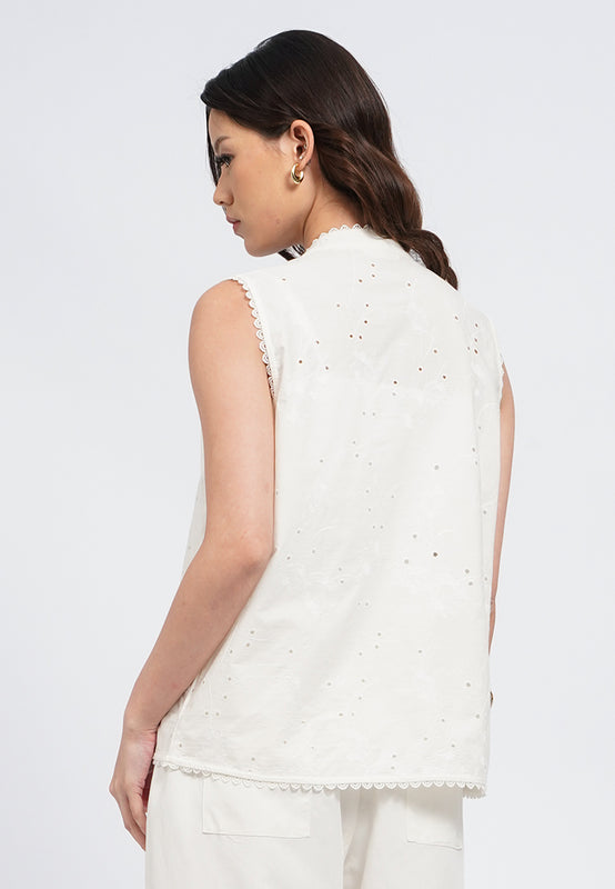 Textured Mandarin Collar Tied Vest
