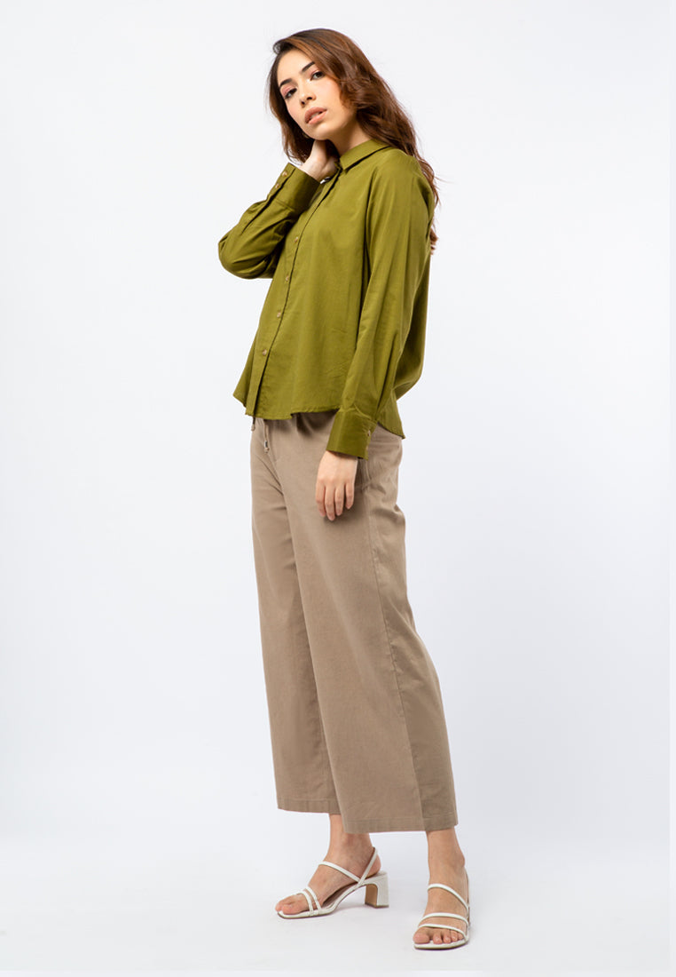 Long Sleeve Blouse with Horn Button