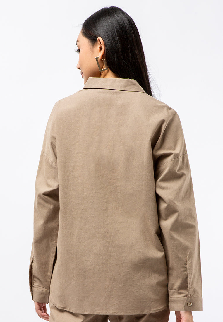 Loose Shirt with Hi-Lo Hemline