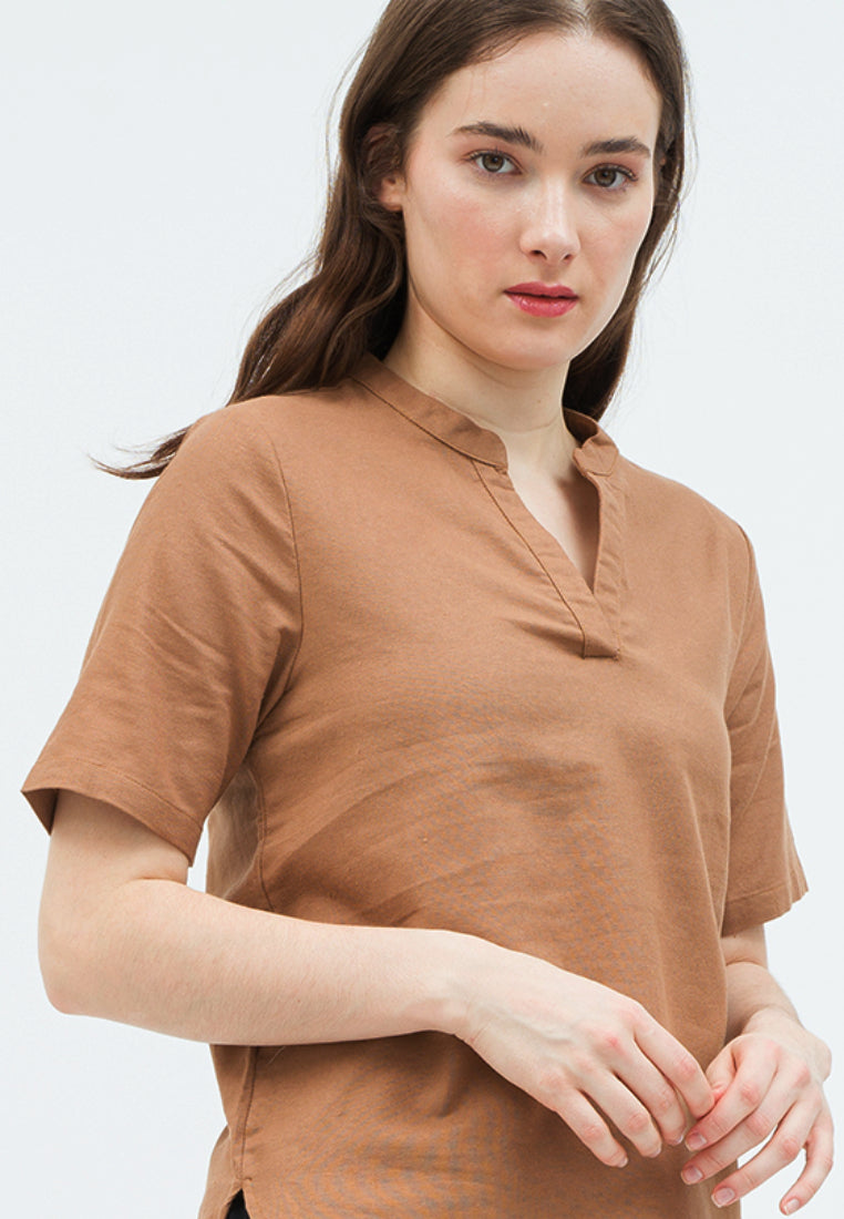 Short Sleeve Blouse with Open Collar