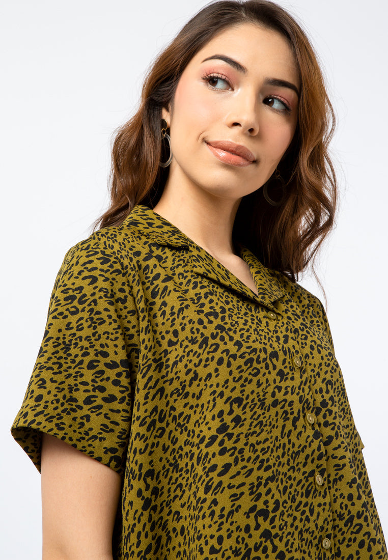 Printed Blouse with Notched Collar