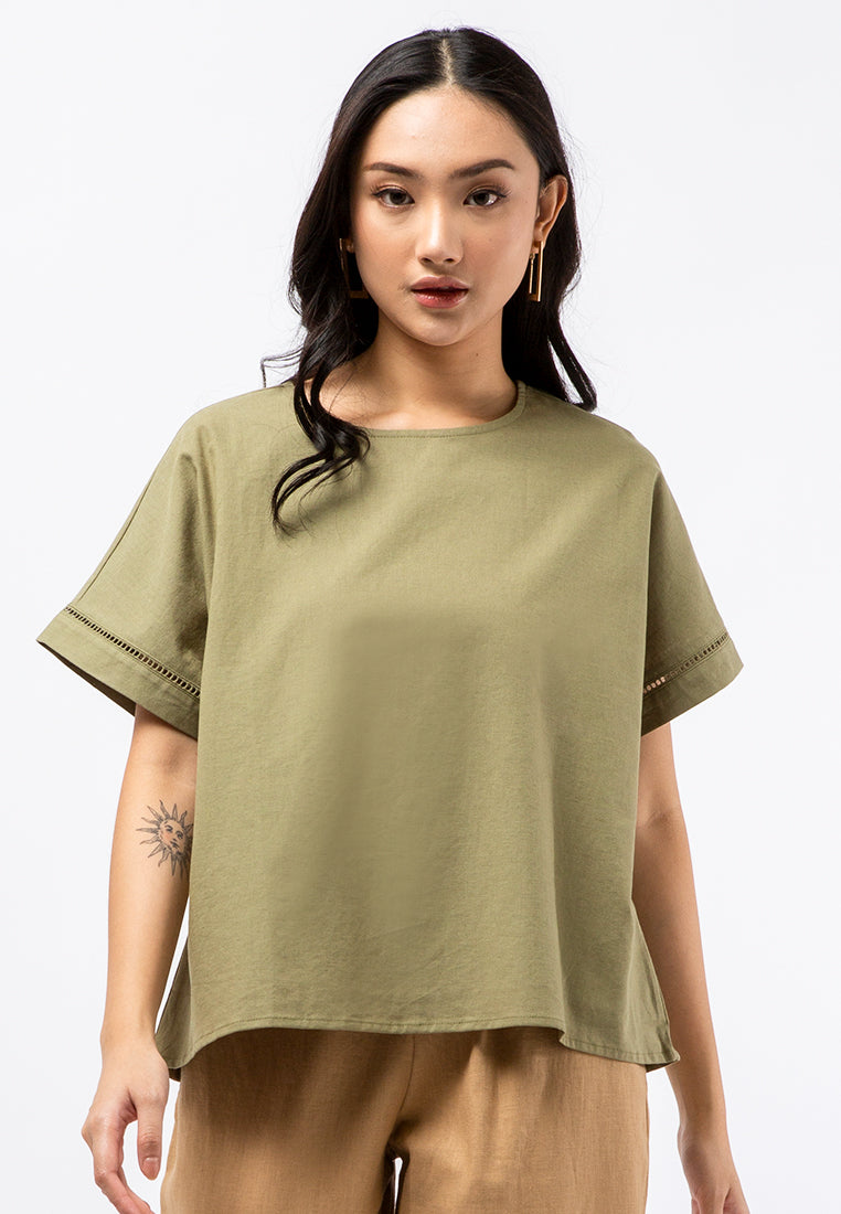 Trimmed Short Sleeve Blouse