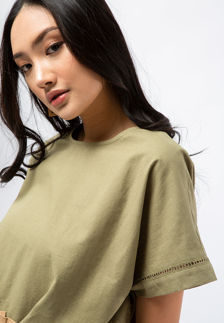 Trimmed Short Sleeve Blouse