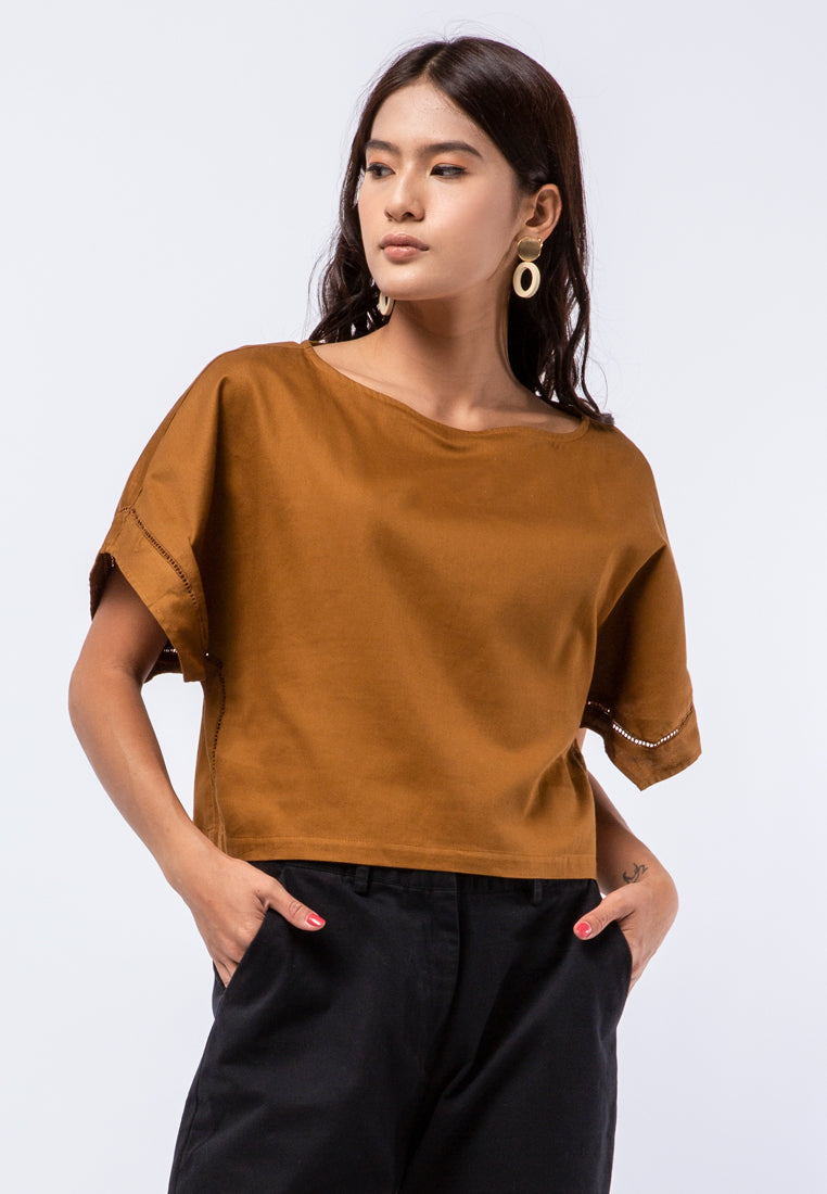 Loose Top with Handkerchief Sleeve