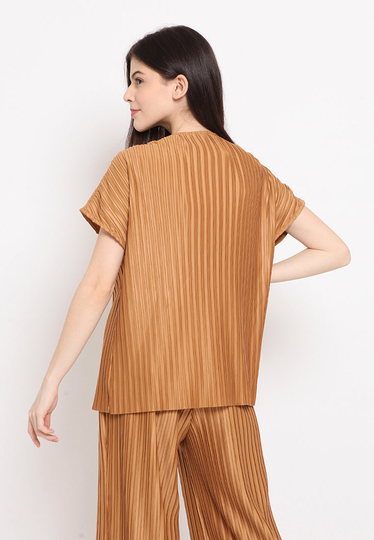 Short Sleeve Blouse