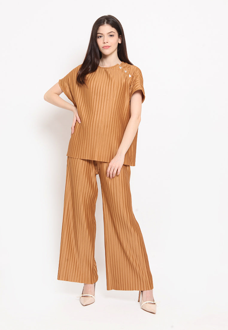 Short Sleeve Blouse