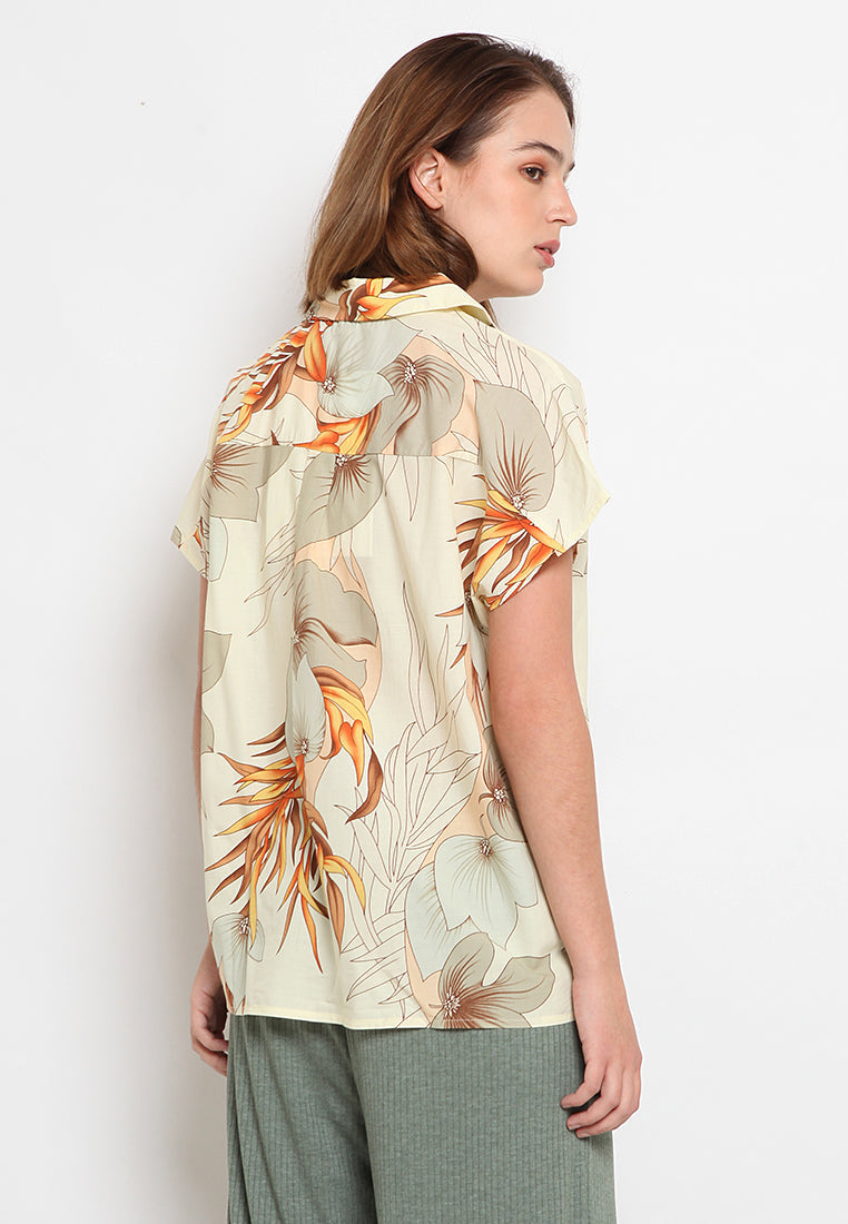 Printed Short Sleeve Blouse