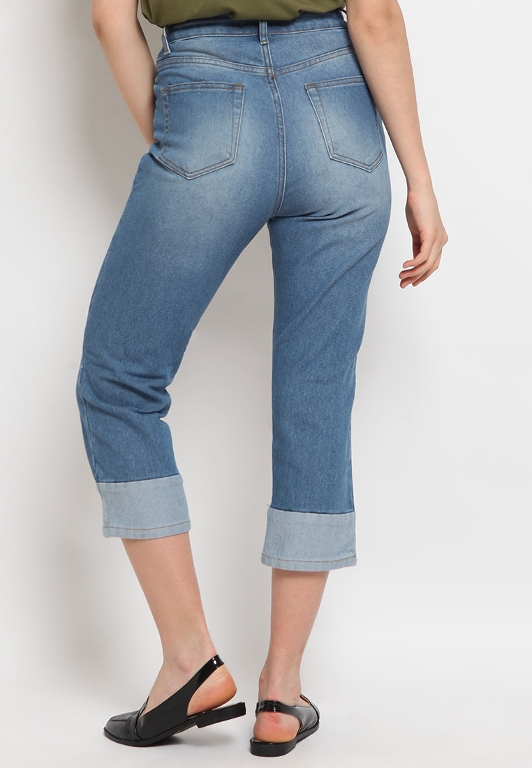 Denim Cropped Pants