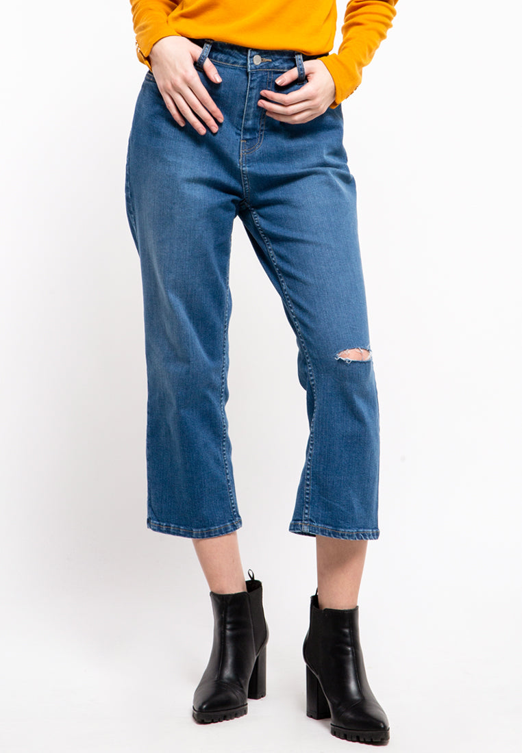 Ripped Mom Jeans